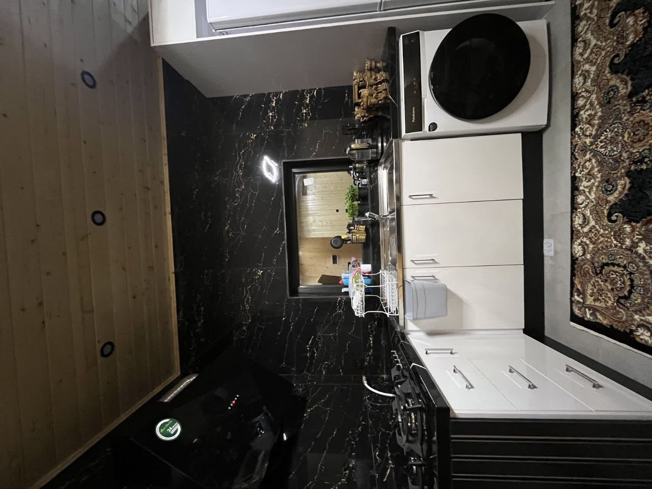 JPEG image-4465-9E65-53-9